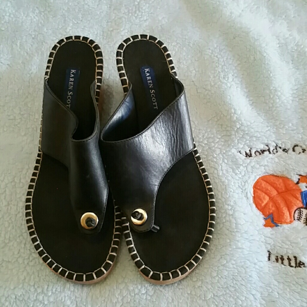 Karen Scott size 6